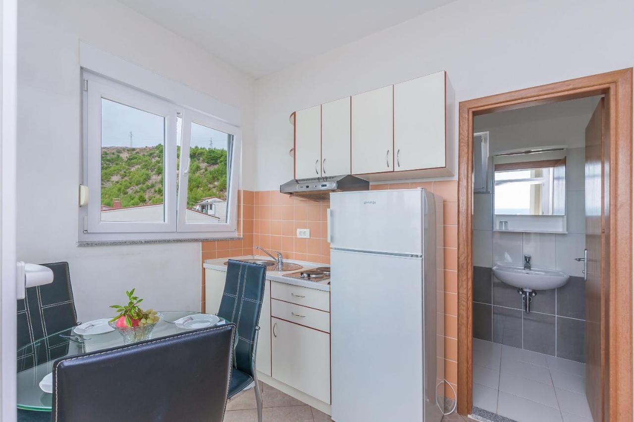 Apartments Marija Duće Екстериор снимка