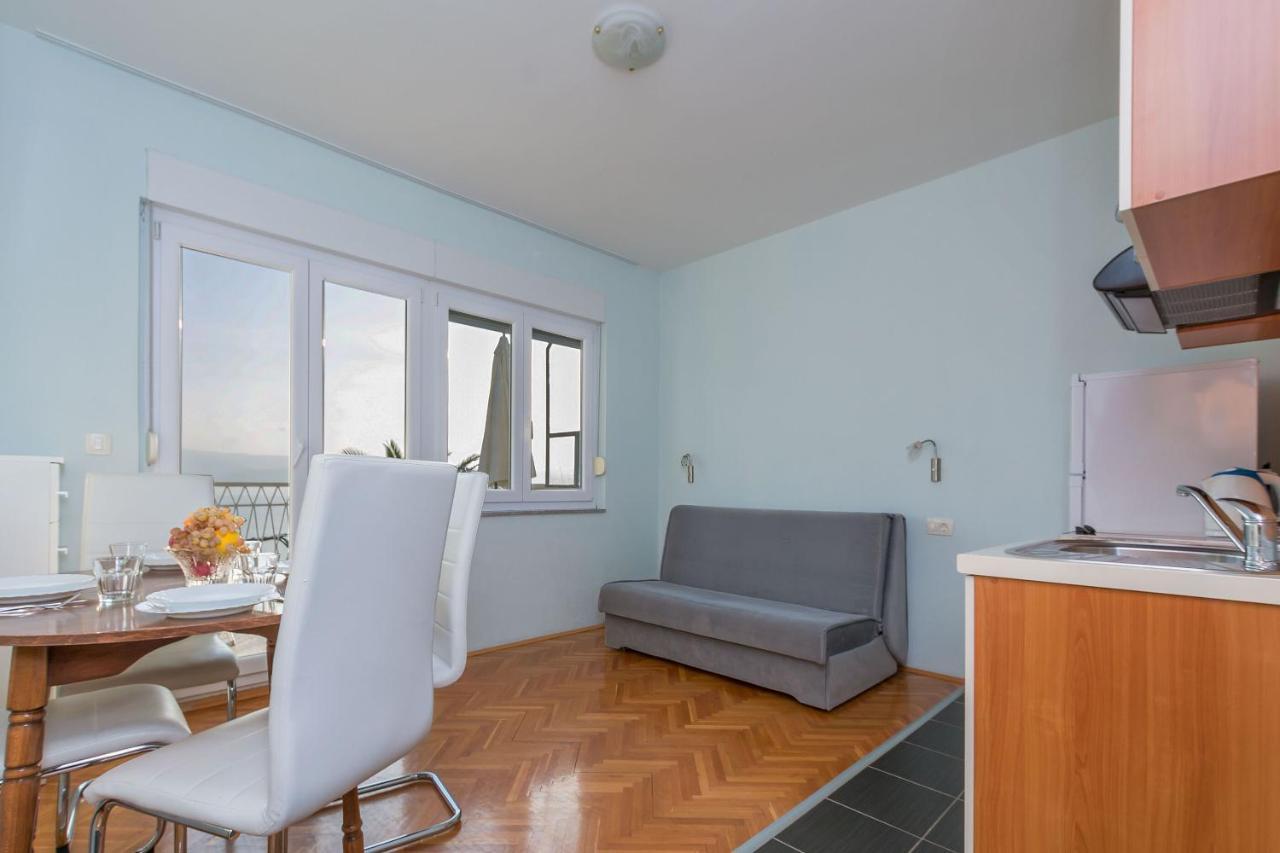 Apartments Marija Duće Екстериор снимка