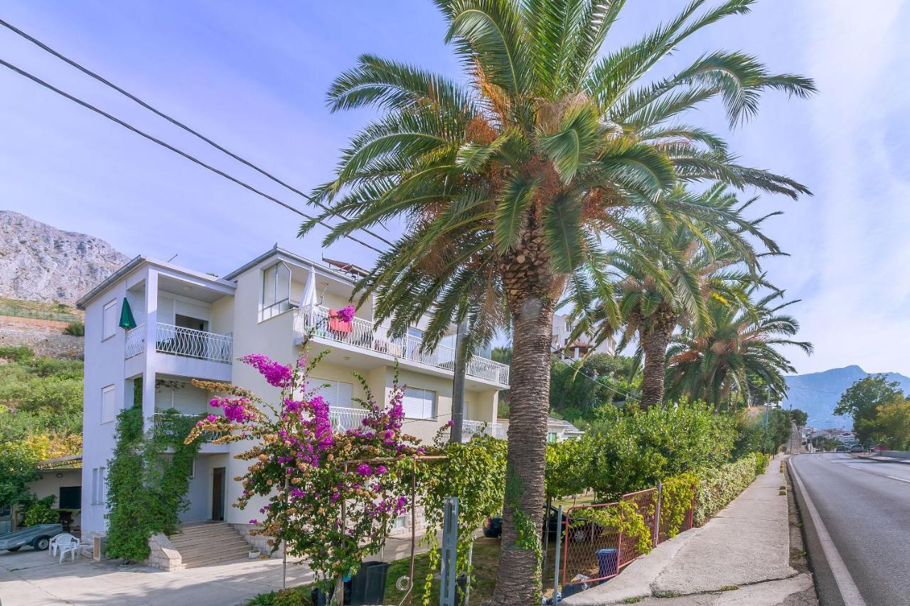 Apartments Marija Duće Екстериор снимка